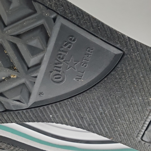 Converse All Star Love Me Shoes High Top - Picture 8 of 9